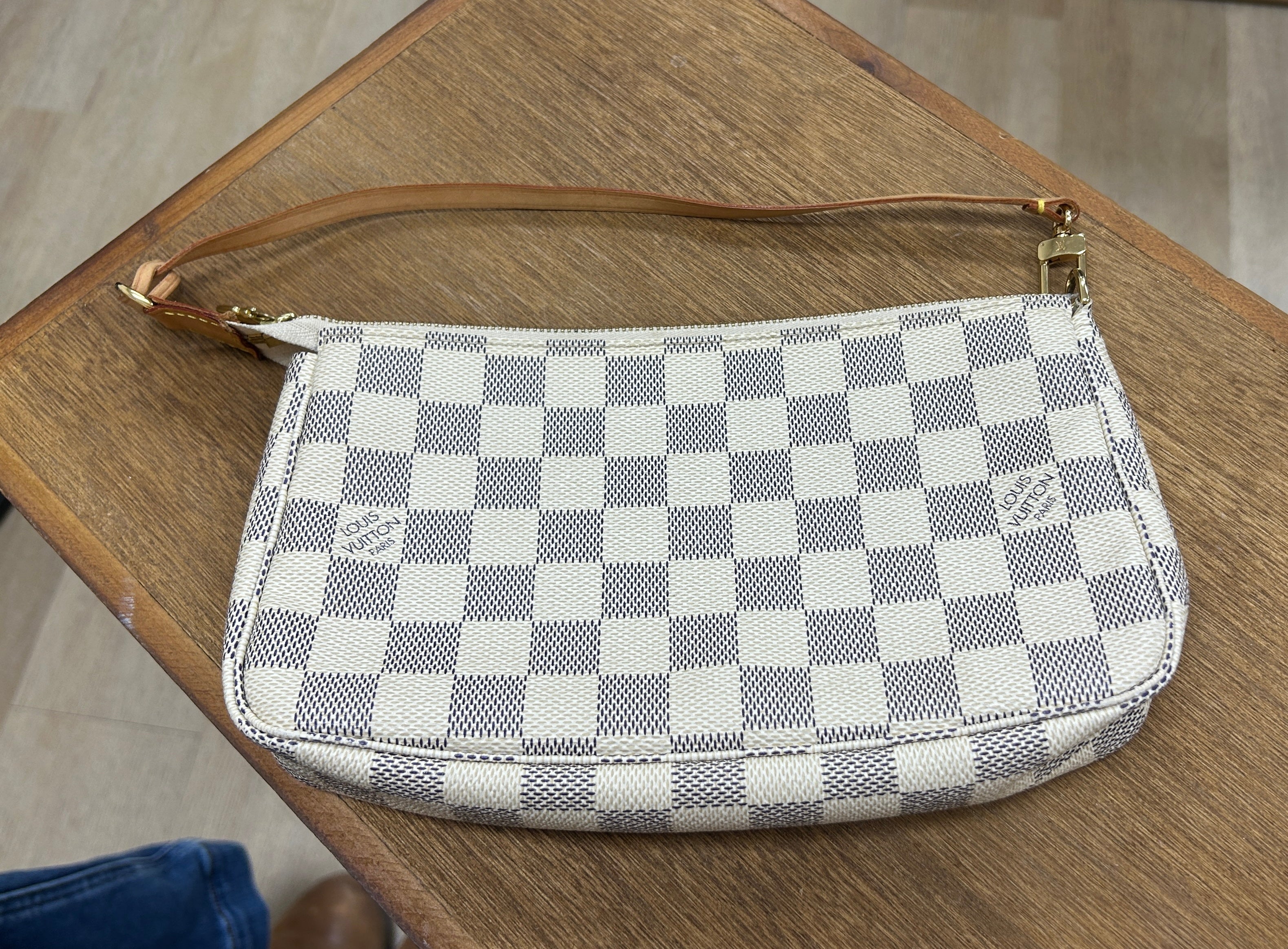 Louis Vuitton Damier Azur pochette