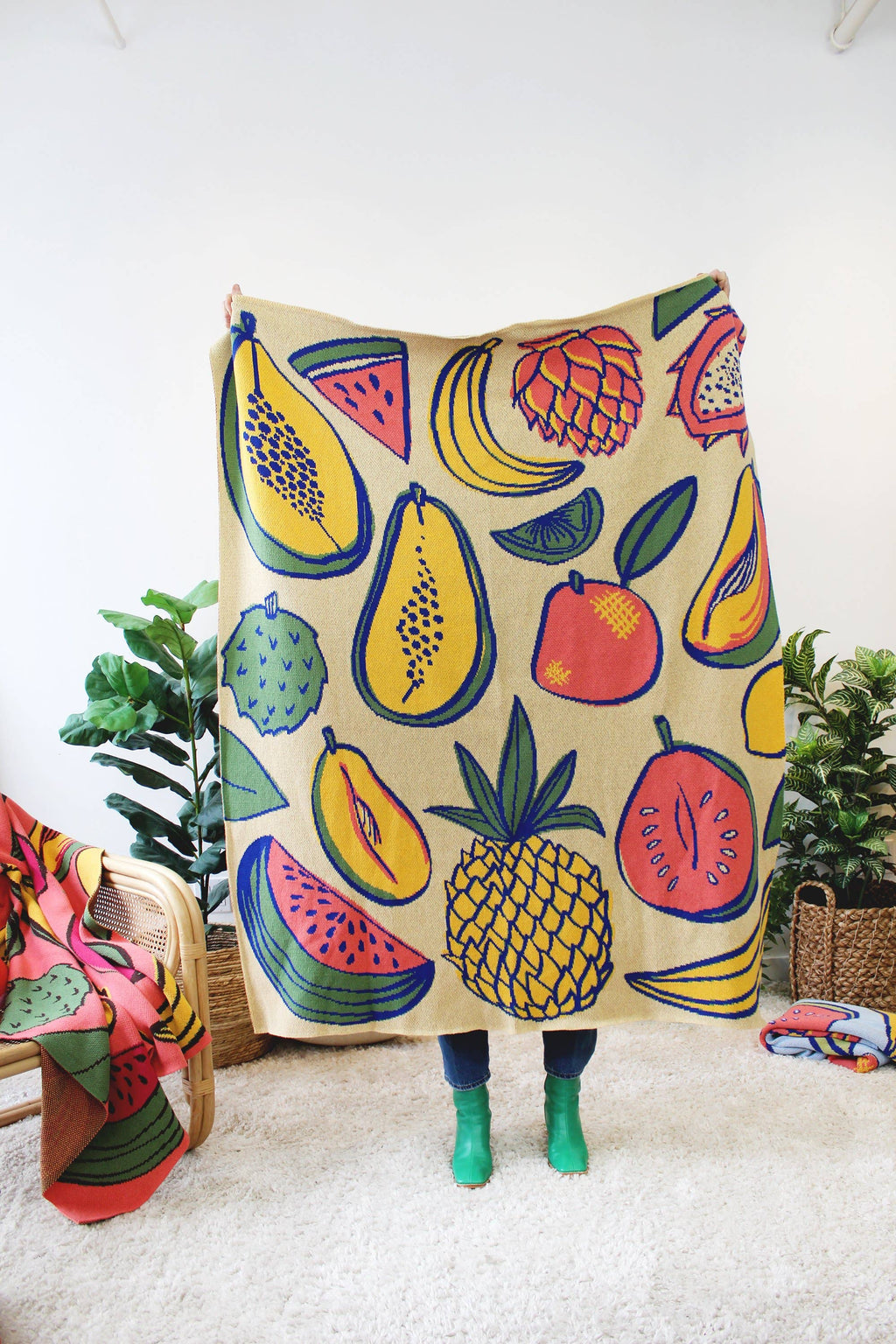 TROPICAL FRUIT SALAD KNIT BLANKET