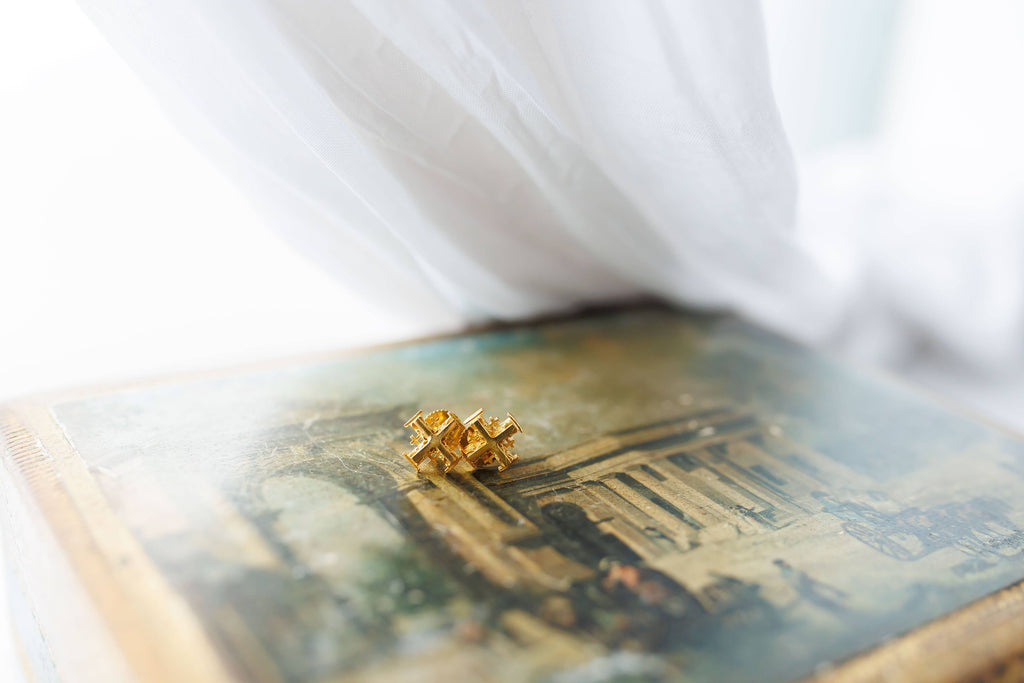 The Micro Trinity Stud