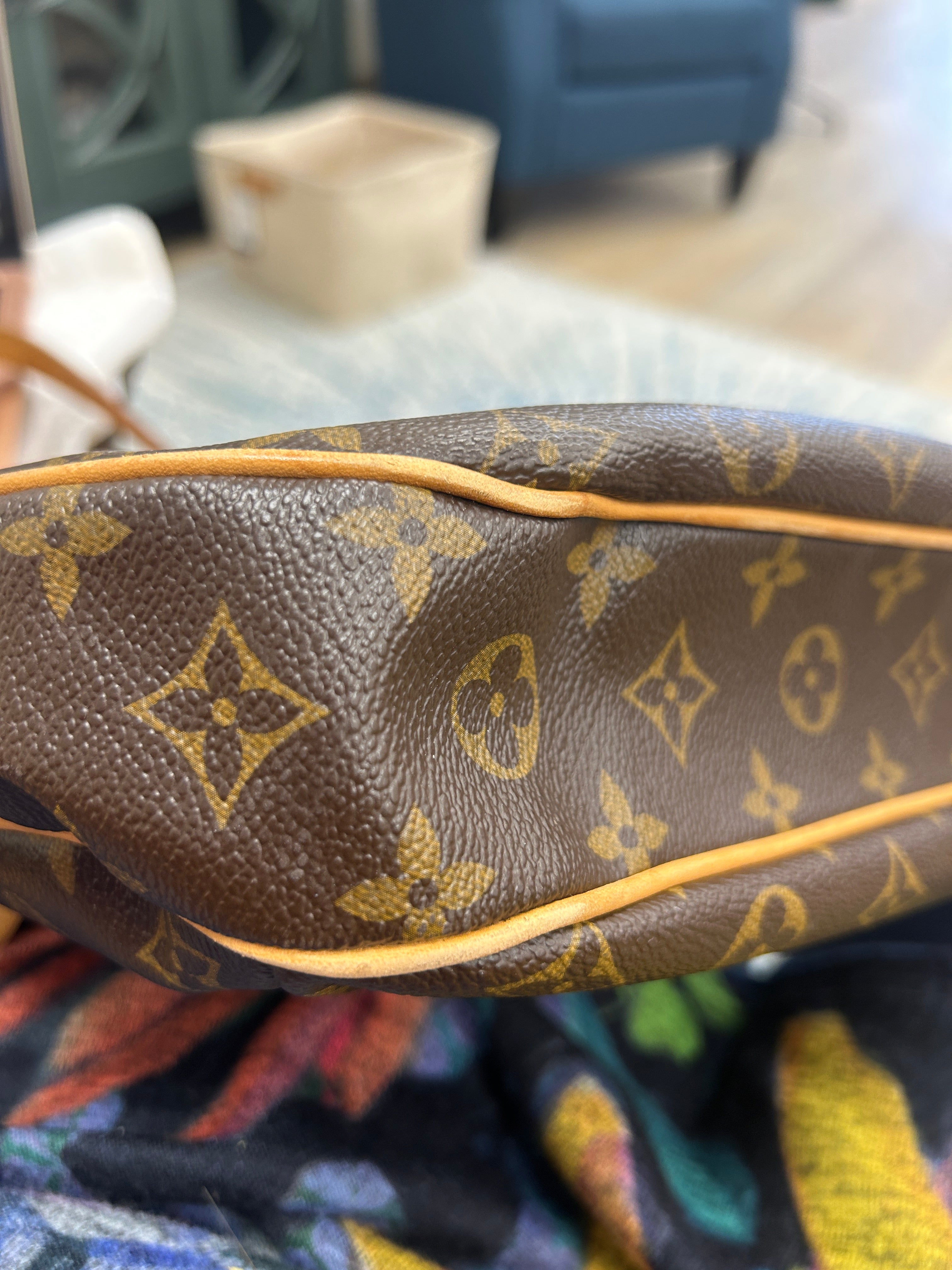 Louis Vuitton Odeon GM Monogram Canvas Shoulder bag