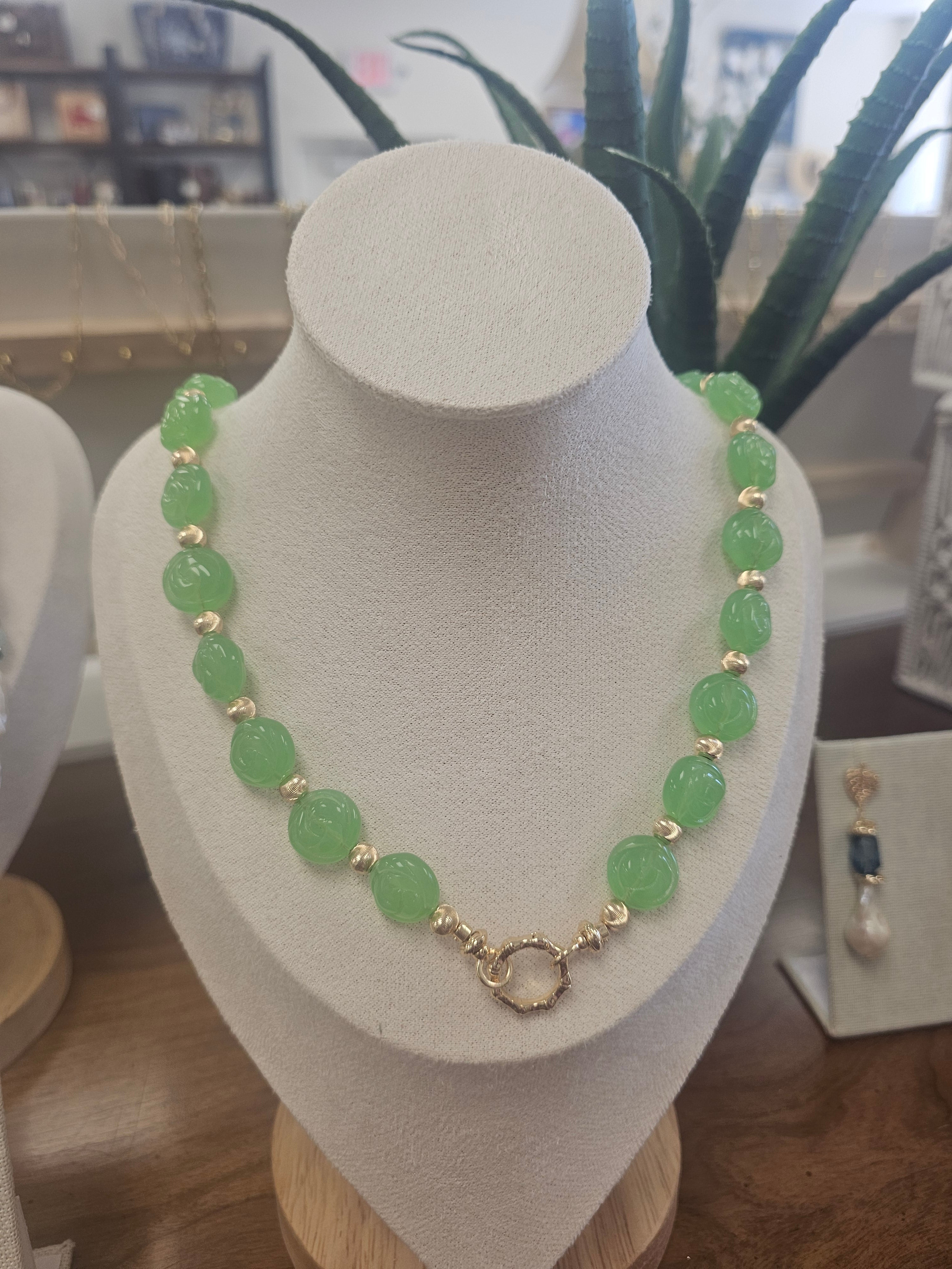 Green Mexican Glass Bead Necklace| Juniper Skies