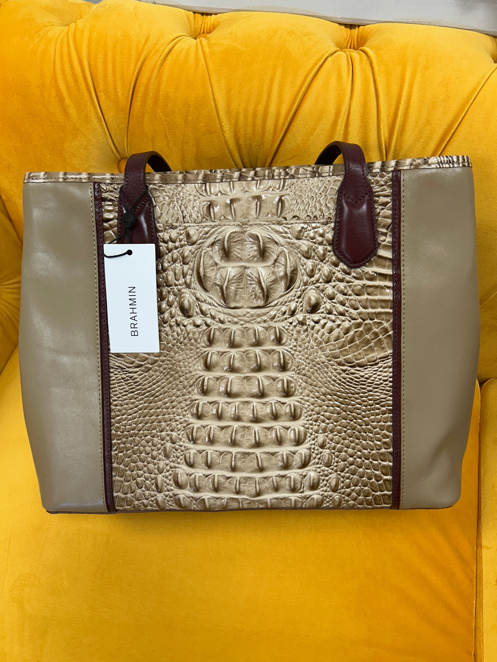 Brahmin medium Julian Travertine Cordina