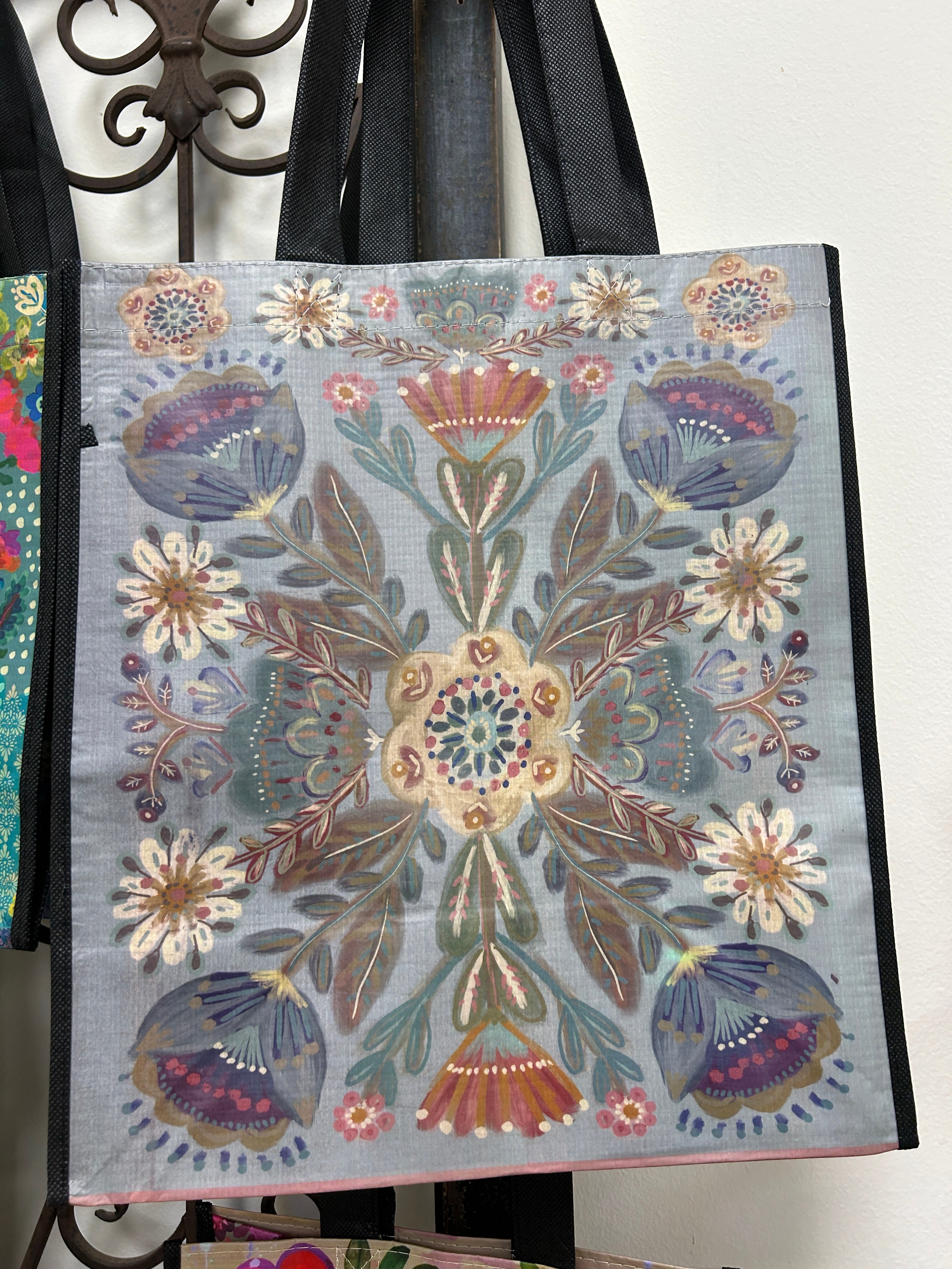 Natural life reusable bags