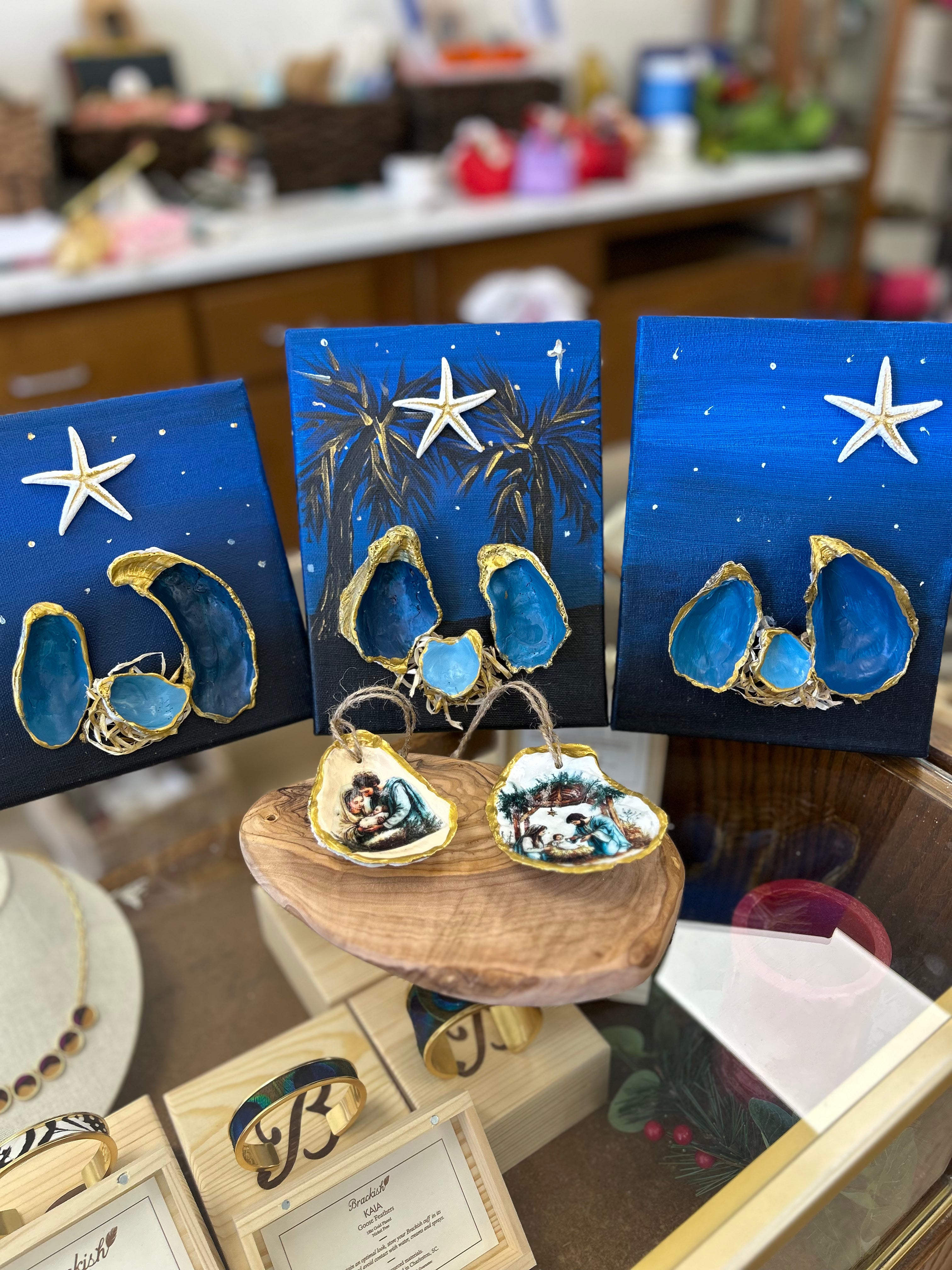 Oyster art Nativity with palm trees