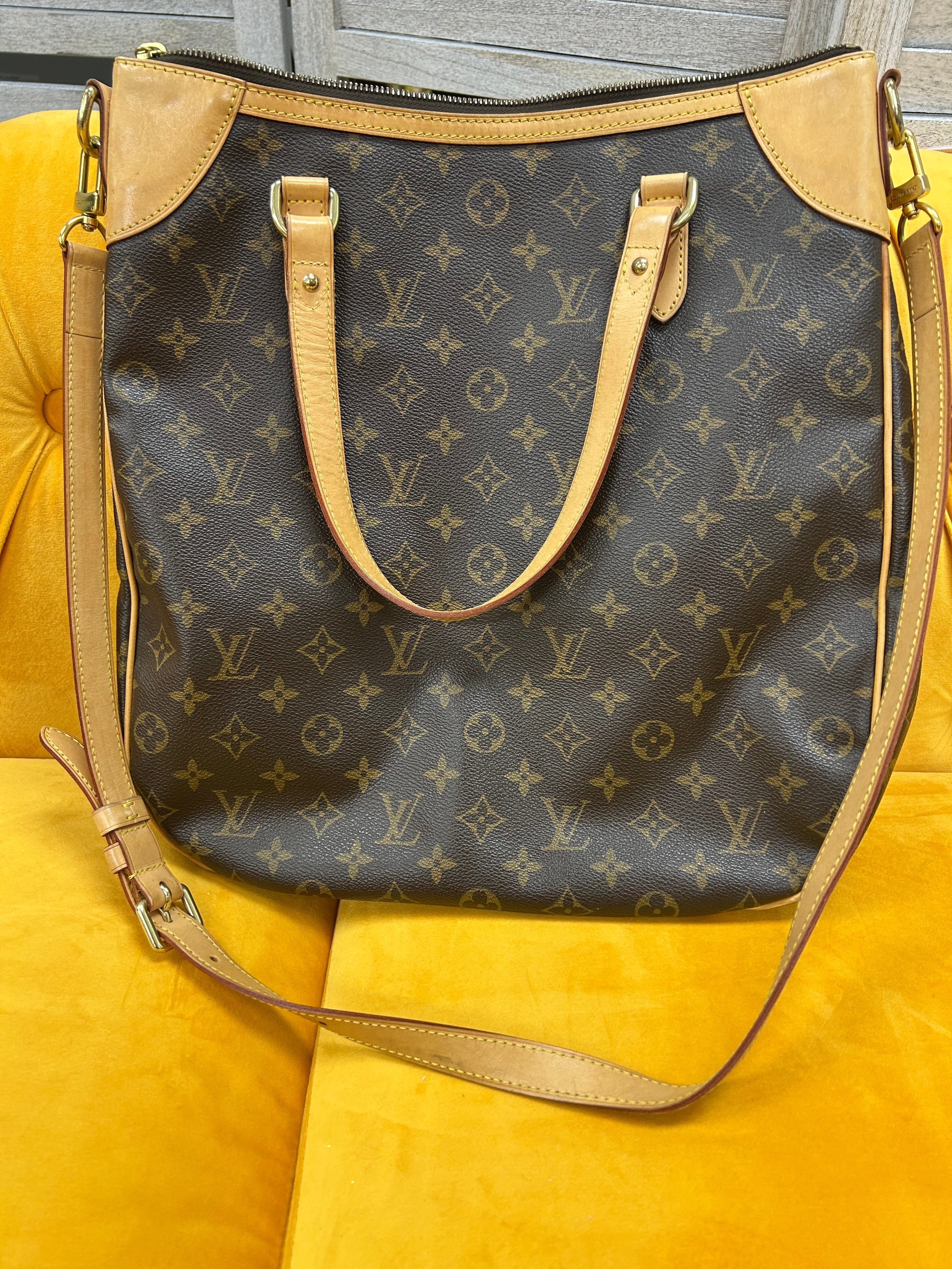 Louis Vuitton Odeon GM Monogram Canvas Shoulder bag