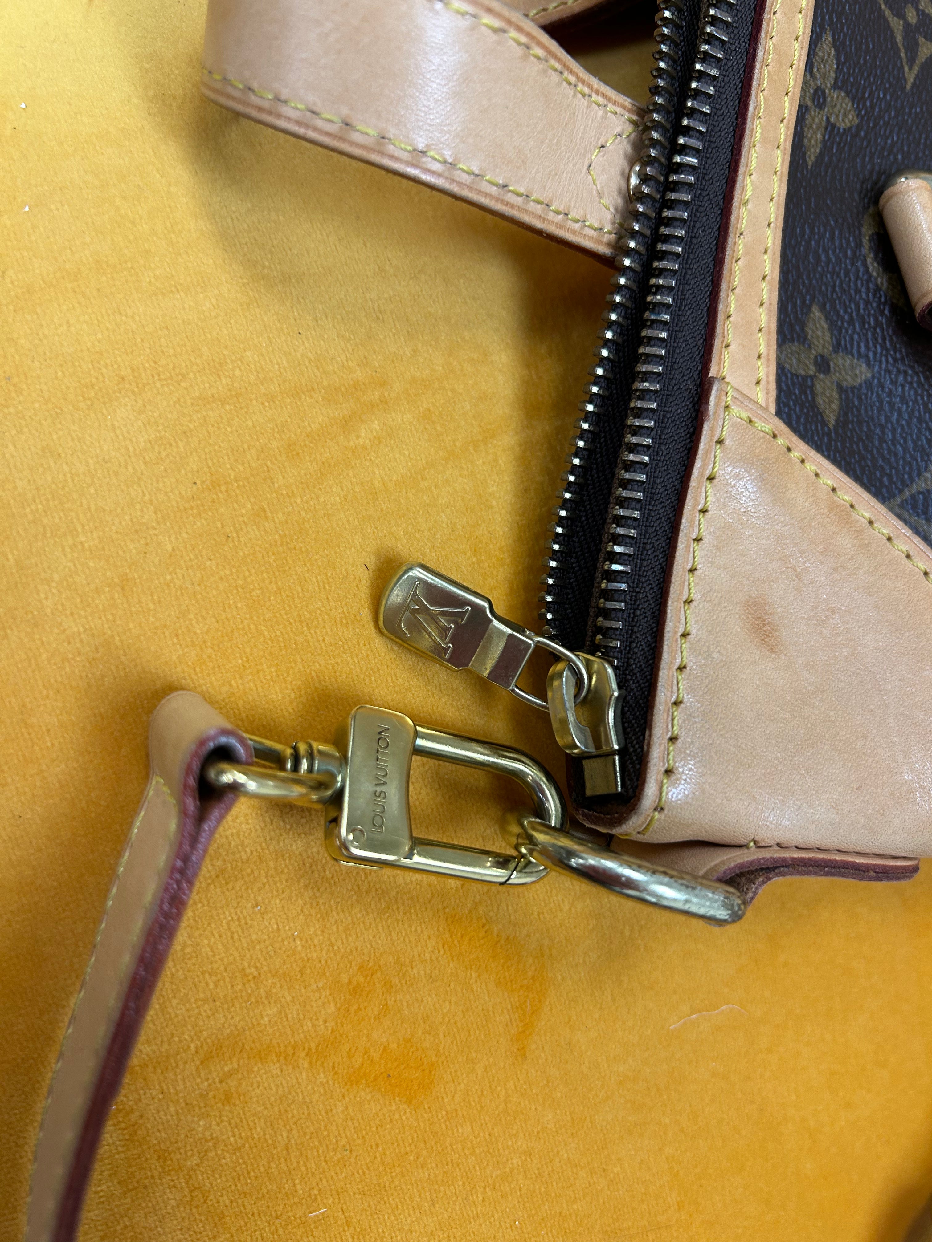 Louis Vuitton Odeon GM Monogram Canvas Shoulder bag