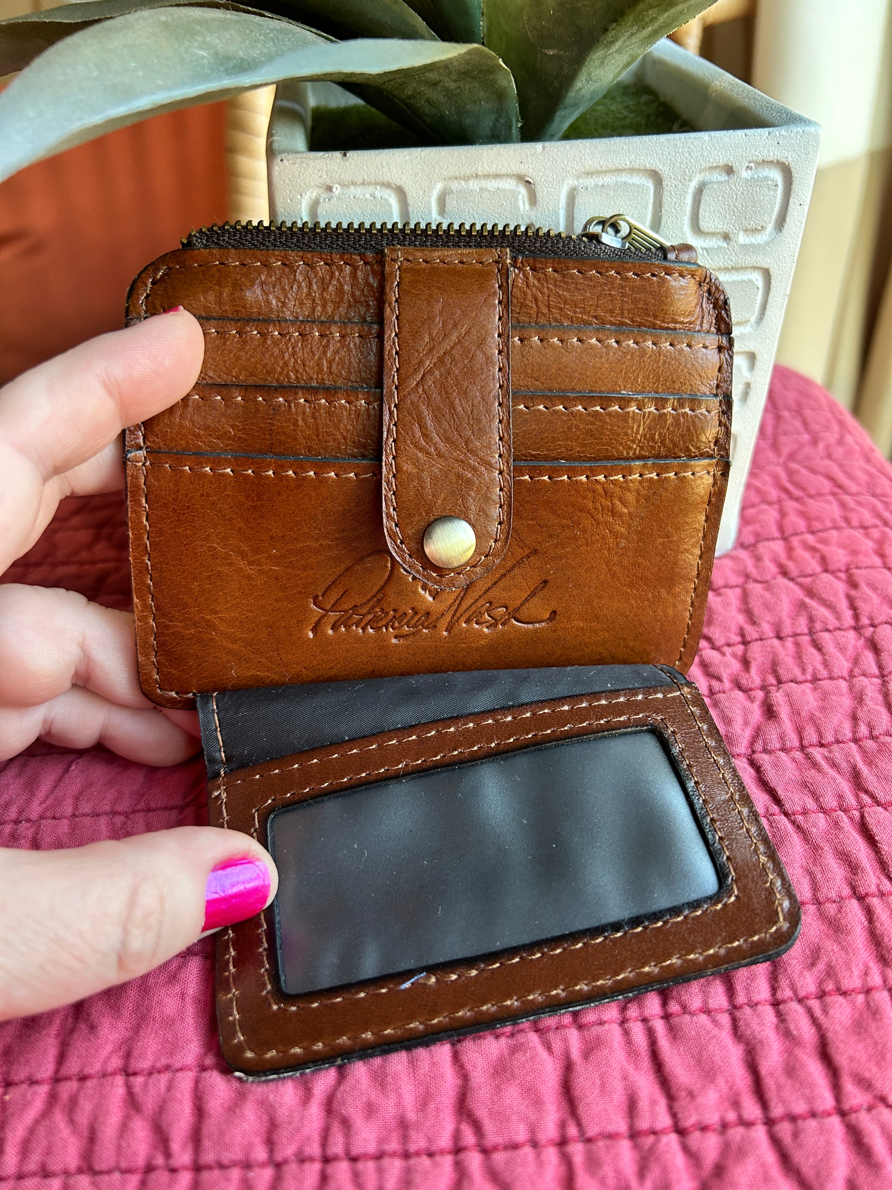 Patricia Nash Leather Folding Cardholder Wallet w/ Zip Coin Pocket – (pre-owned)