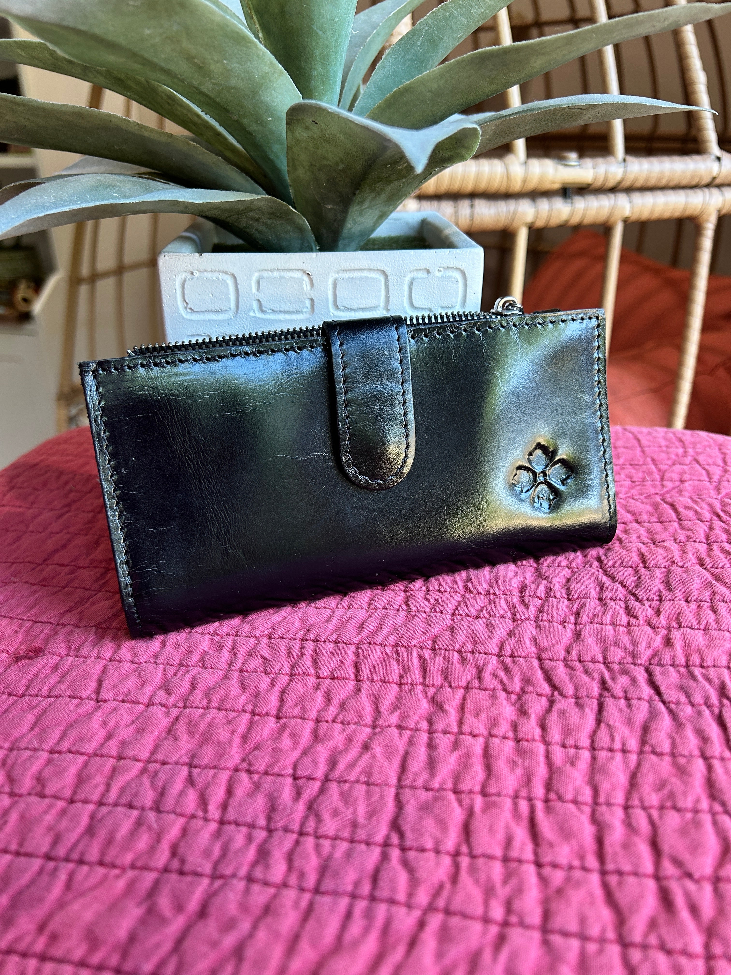 Patricia Nash Black leather bifold wallet (pre-owned)