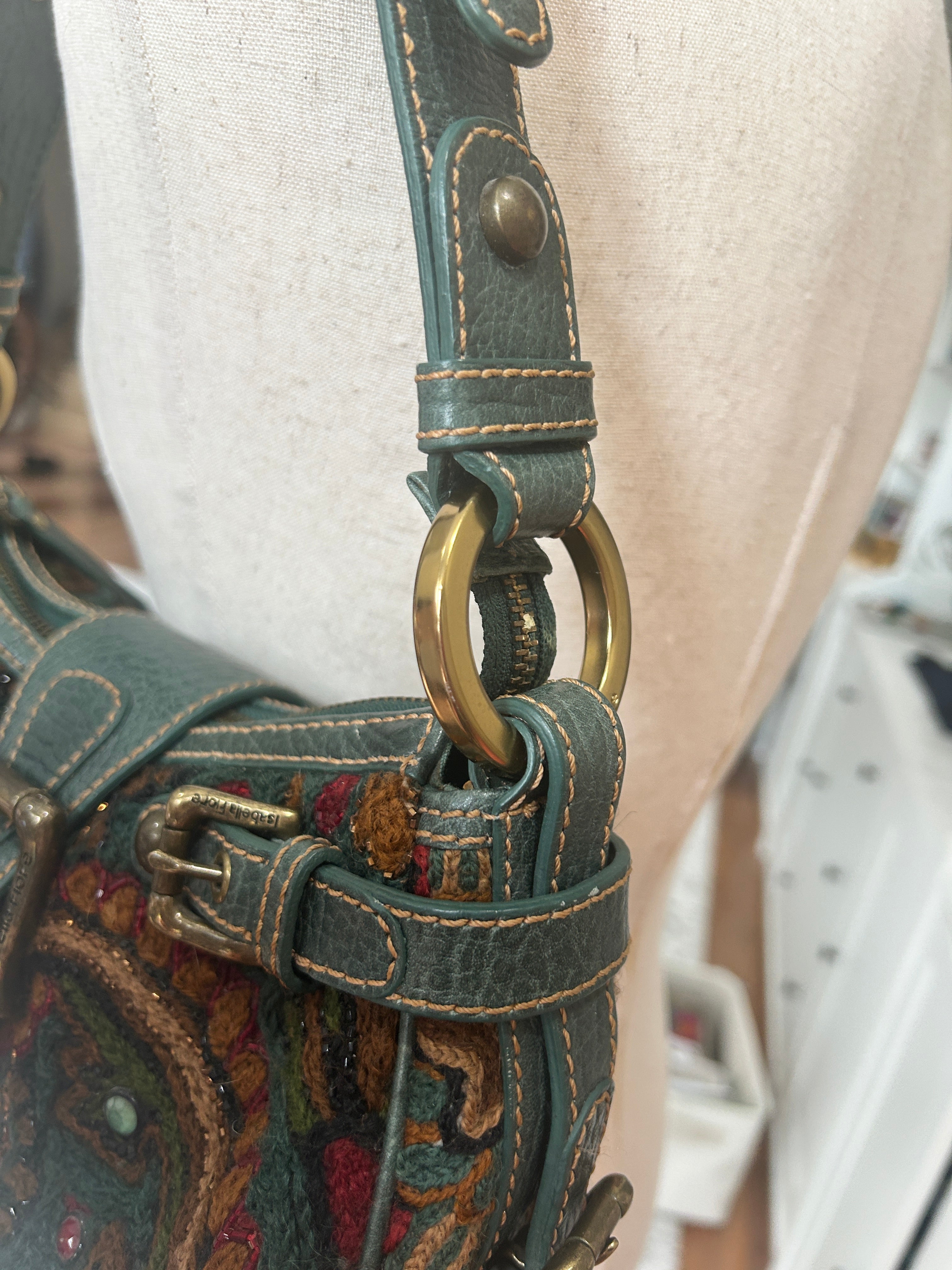 Isabella Fiore Cut‑A‑Rug Tapestry & Leather Shoulder Bag – Pristine Y2K Boho Luxe (Pre-owned)