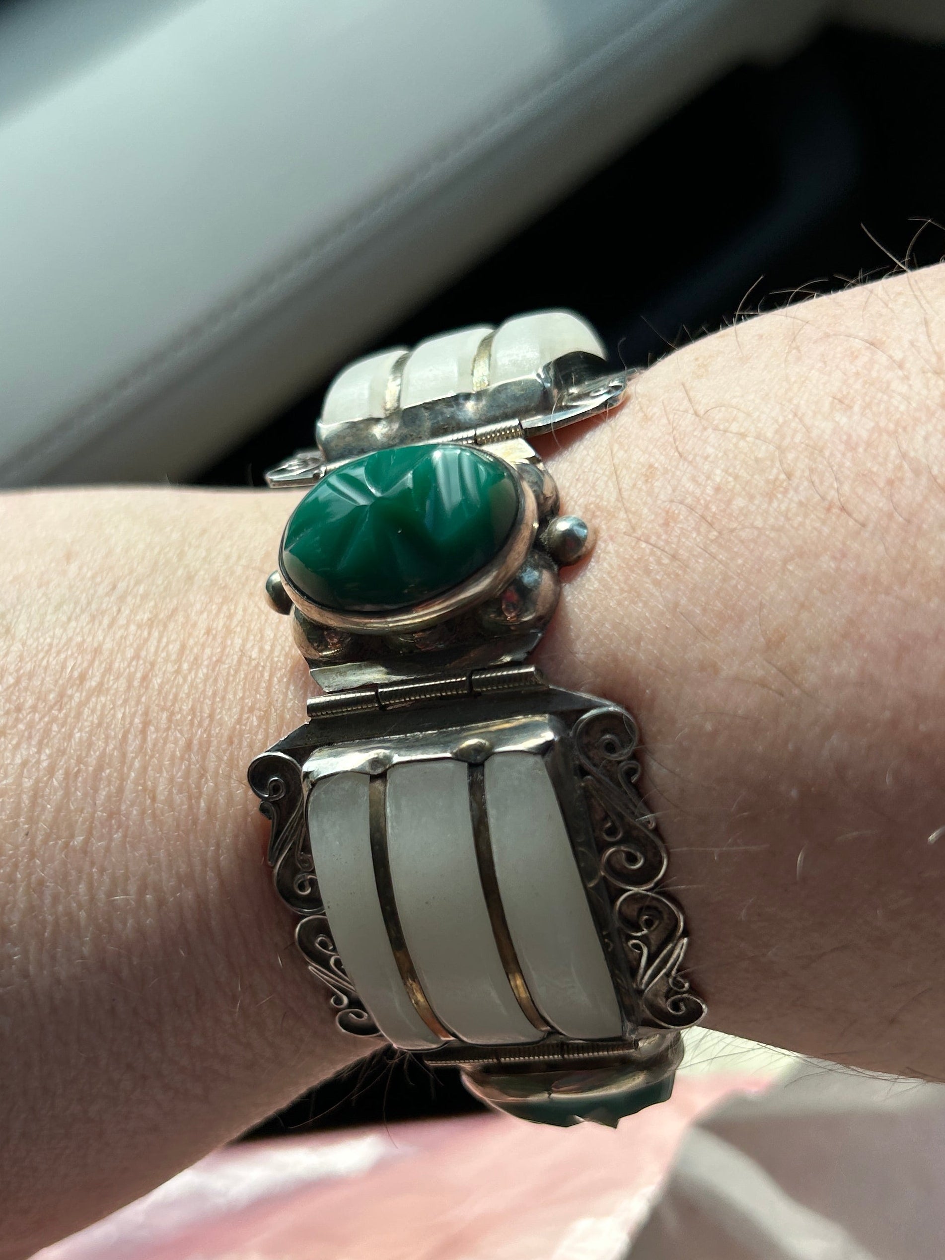 Vintage Mexican Sterling Silver Green & White Onyx Panel Bracelet