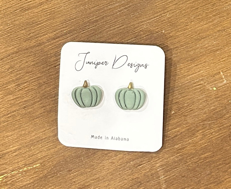 Petite pumpkins