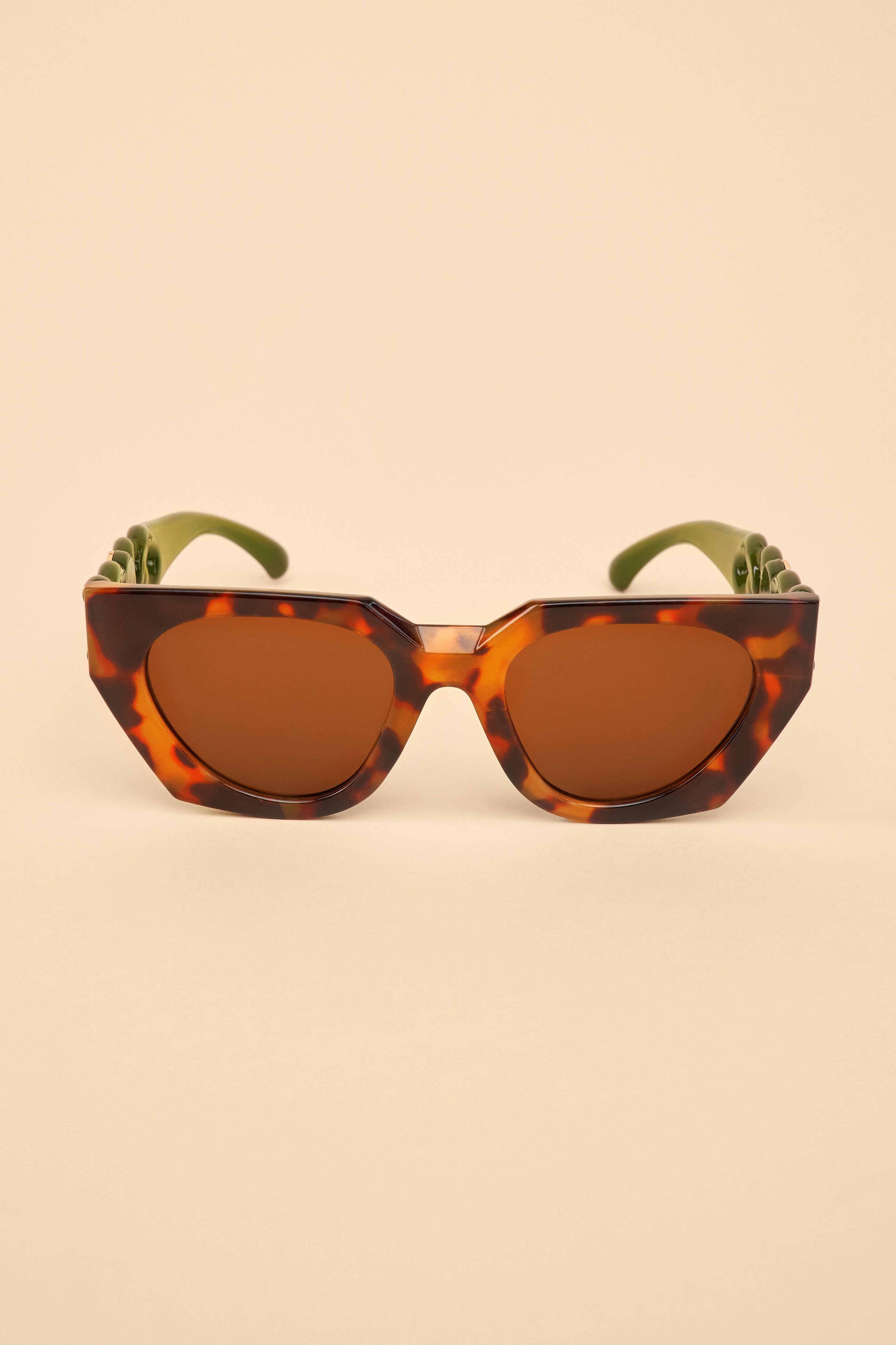 Luxe Zelia Sunglasses| Powder| Tortoiseshell/Olive
