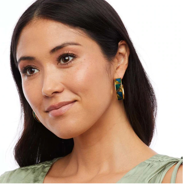 Diez Hoops| Brackish