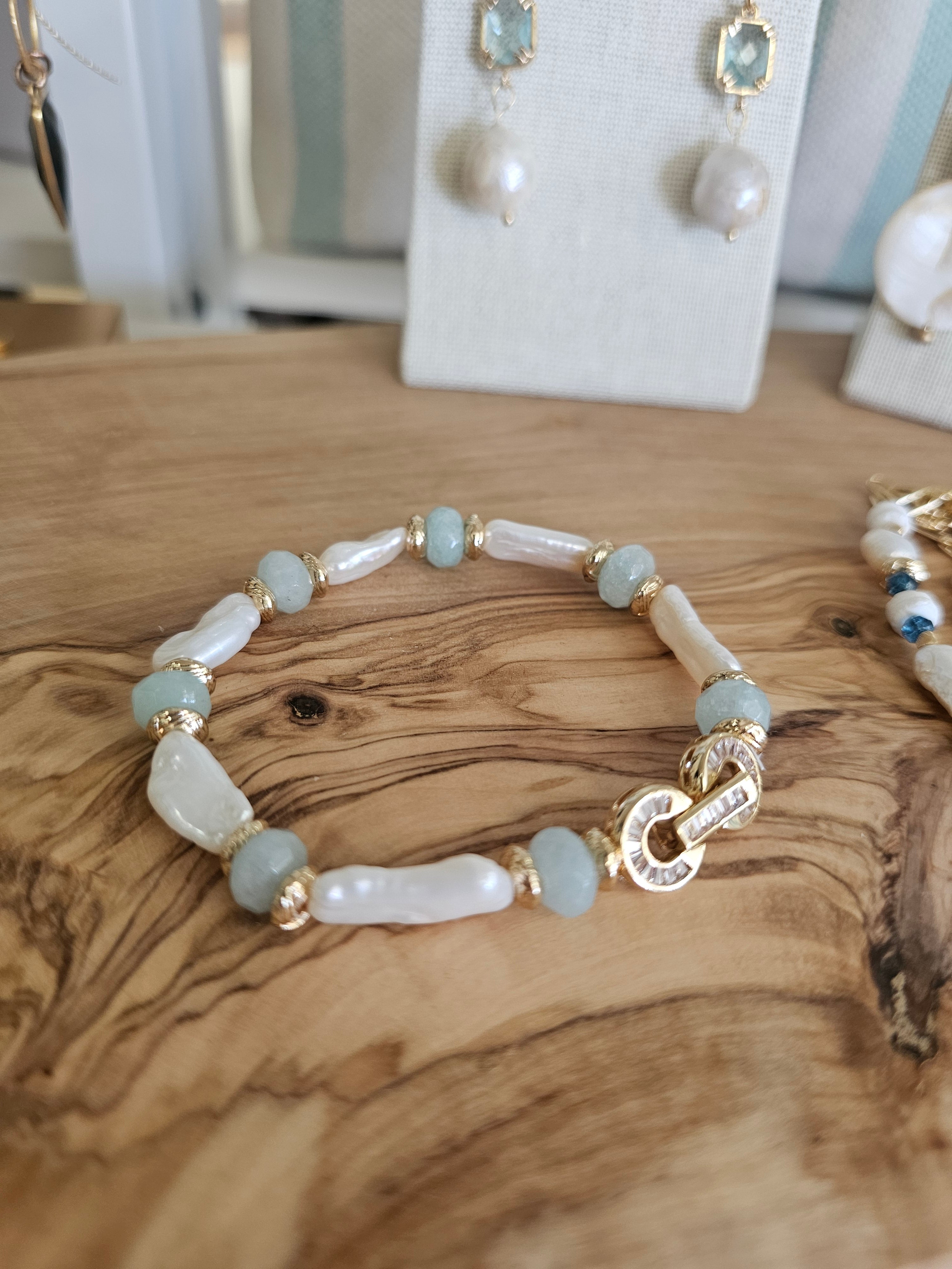 Pearl Shimmer Clasp Bracelet| Stillwater Collection