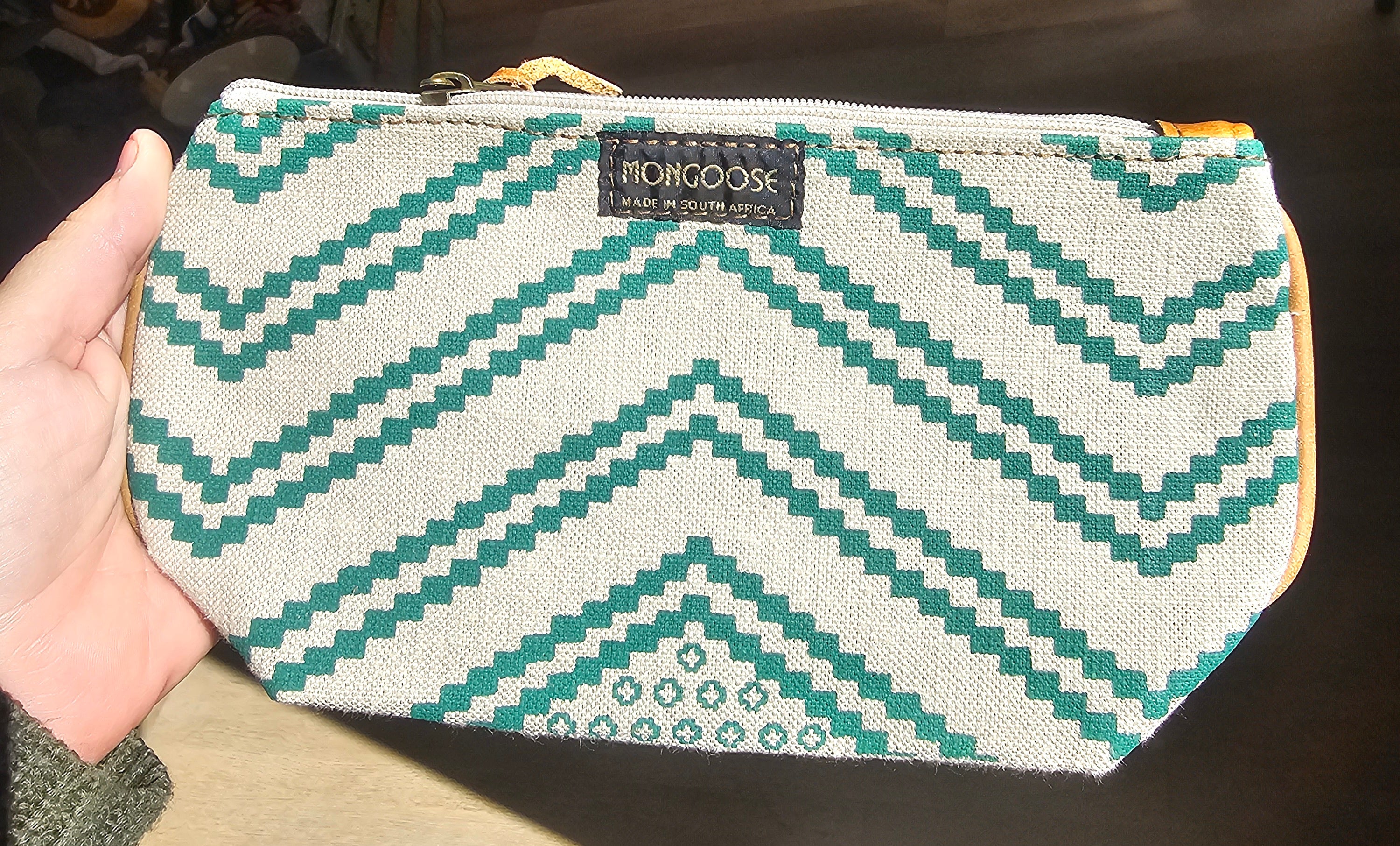 Mongoose makeup pouch